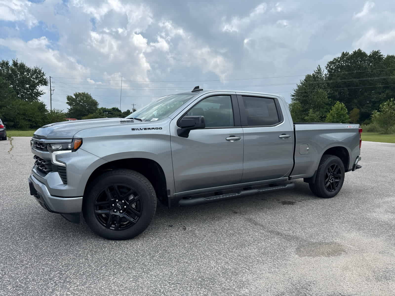 2026 Chevrolet Silverado 1500 RST photo 3