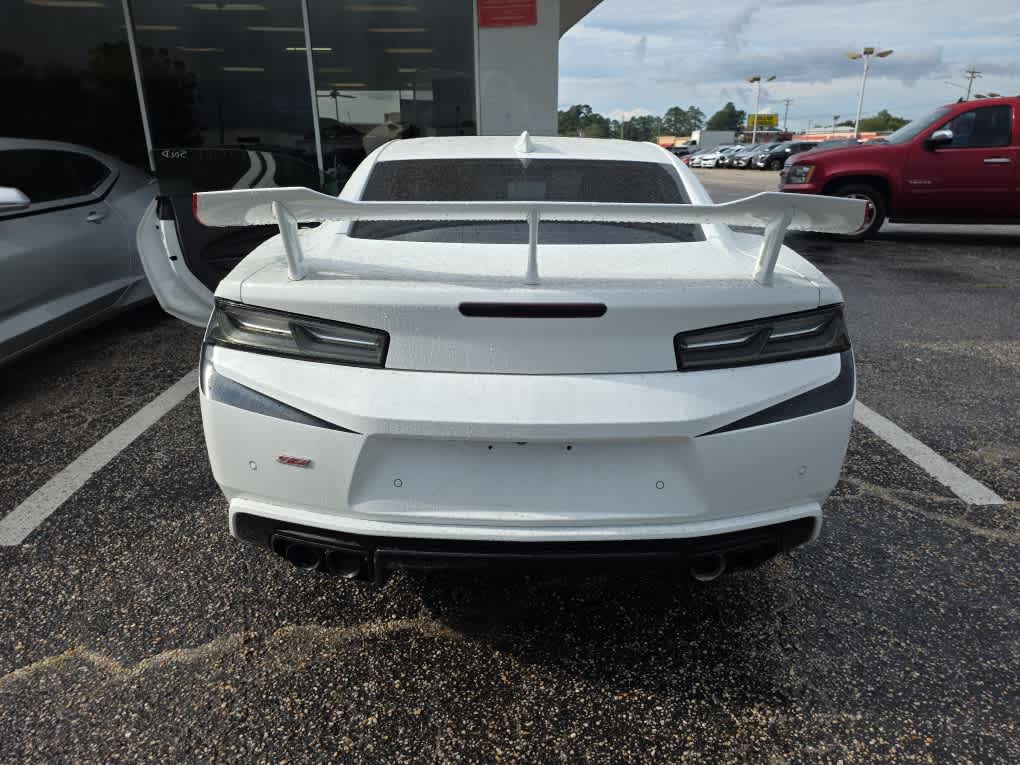 2018 Chevrolet Camaro SS photo 4