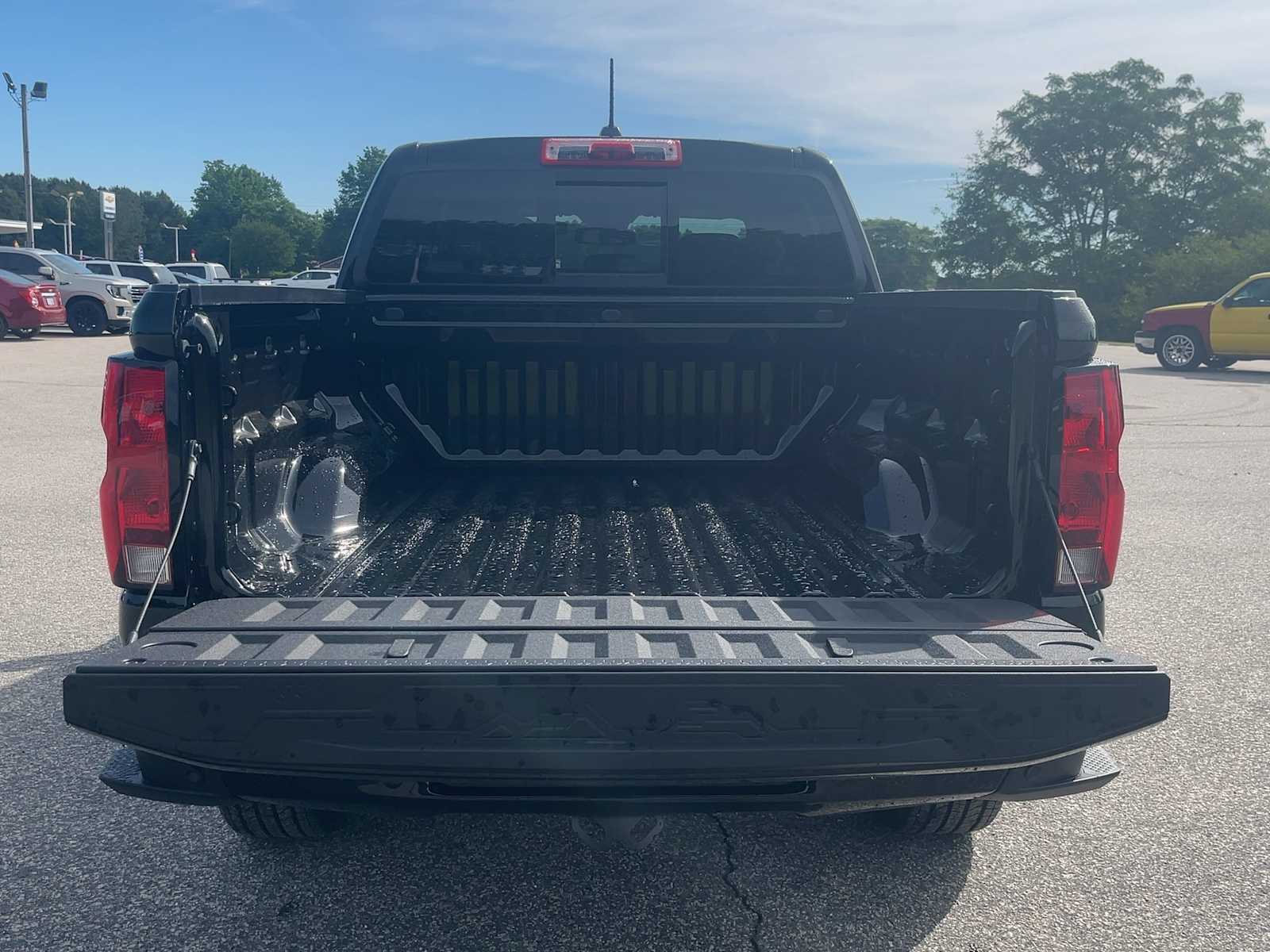 2026 Chevrolet Colorado LT - Photo 13