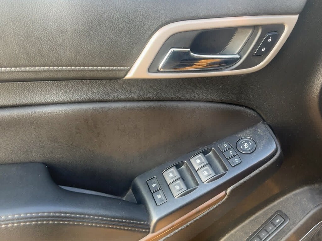 Used 2019 GMC Yukon XL Denali SUV