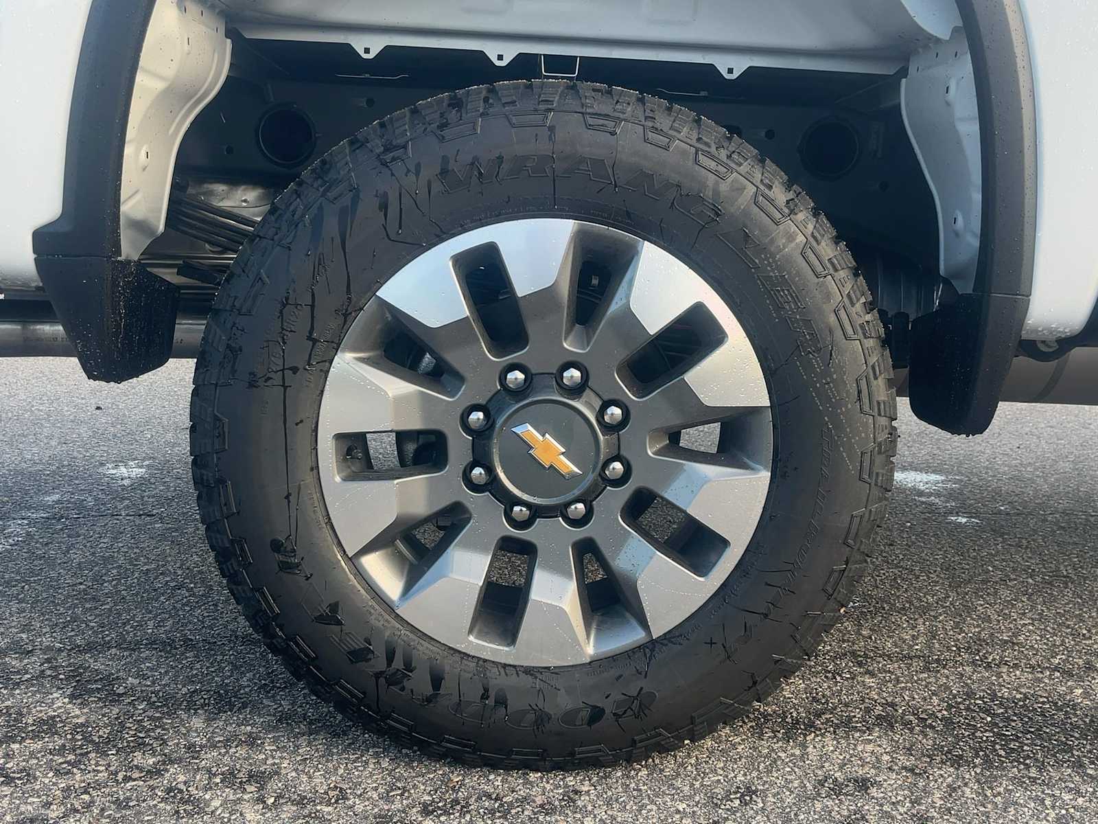 2026 Chevrolet Silverado 2500 HD Custom - Photo 37