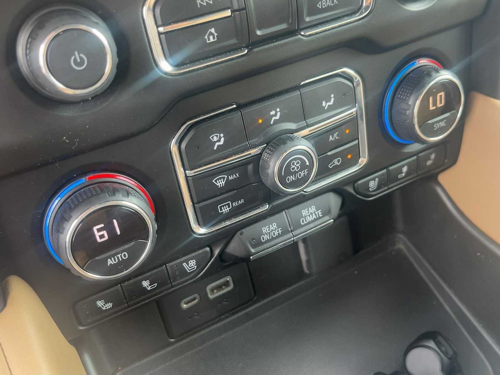 2021 Chevrolet Tahoe Premier - Photo 23