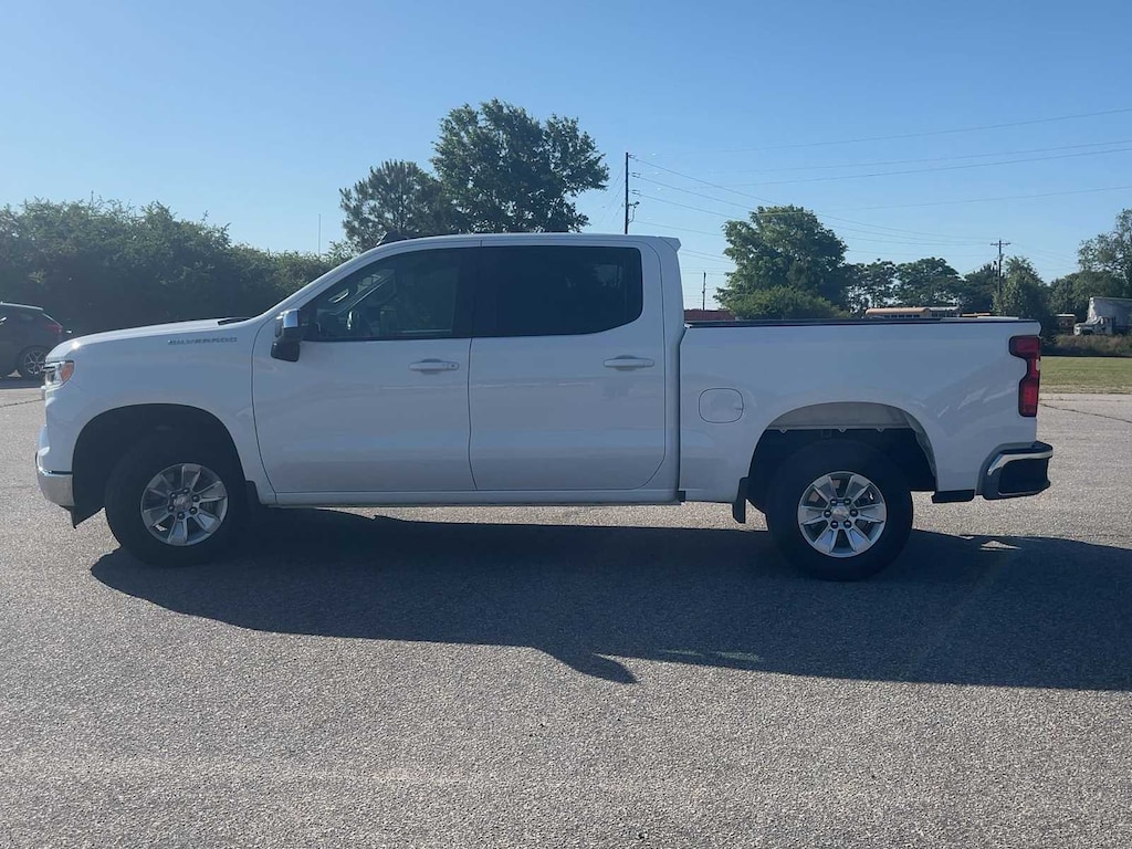 Used 2025 Chevrolet Silverado 1500 LT Truck