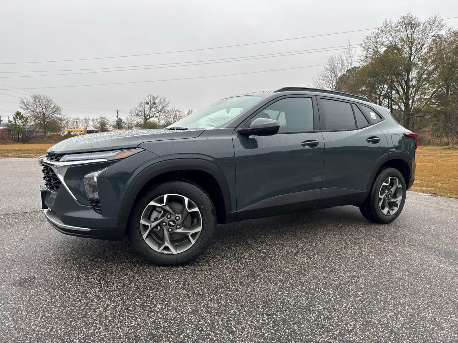 2026 Chevrolet Trax LT photo 3