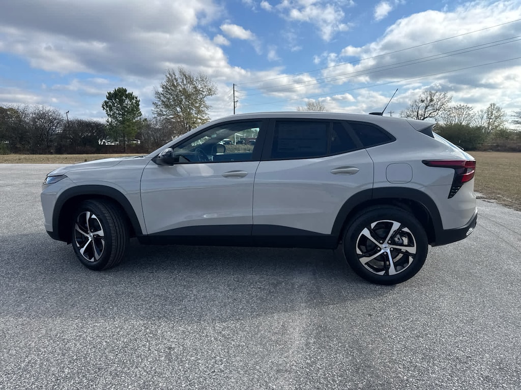 New 2026 Chevrolet Trax 1RS SUV