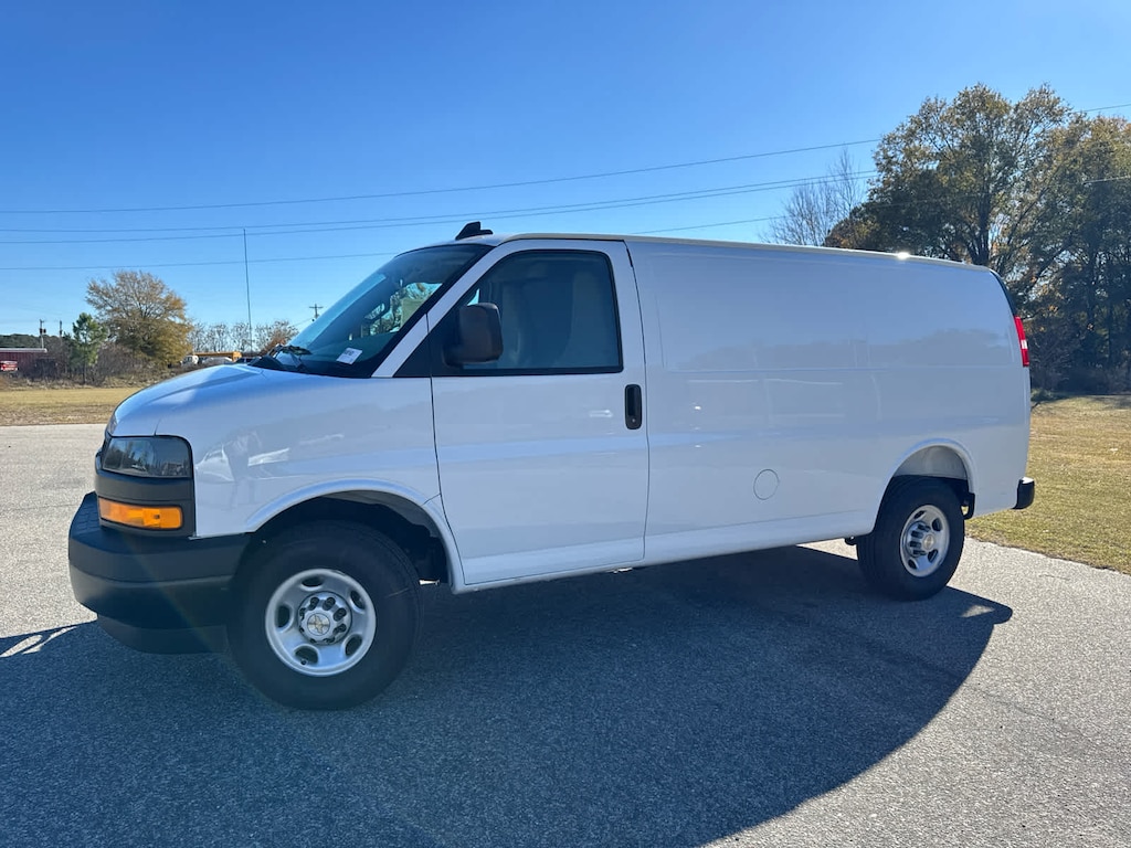 New 2025 Chevrolet Express Cargo 2500 WT Van