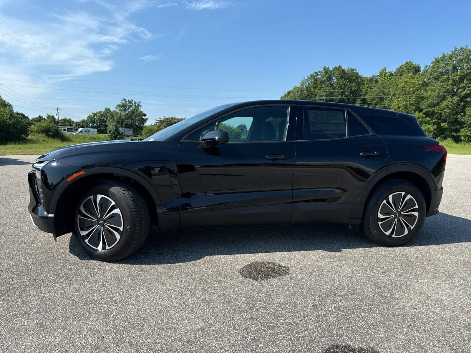 2025 Chevrolet Blazer EV photo 3