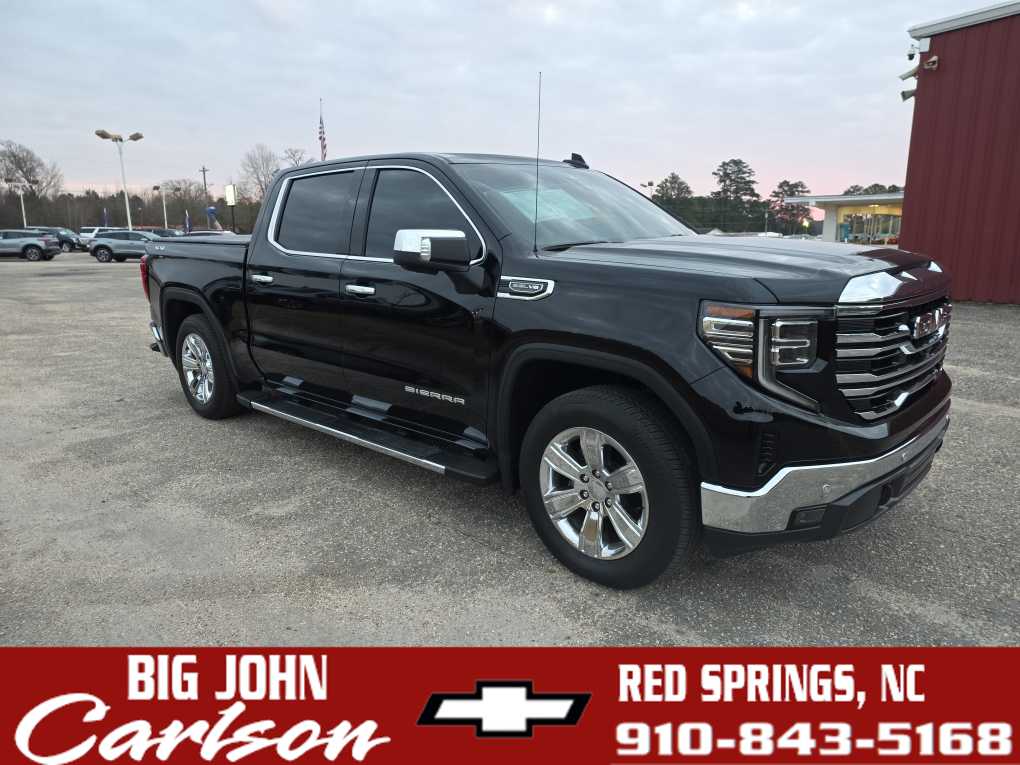 2023 GMC Sierra 1500 SLT's photo