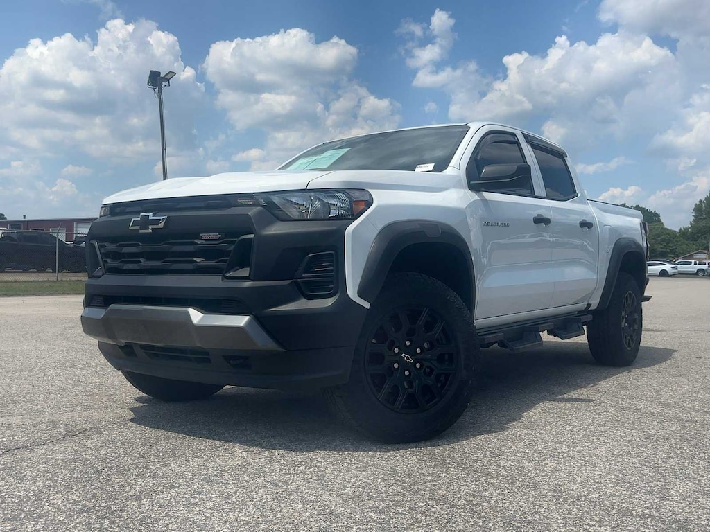 Used 2024 Chevrolet Colorado Trail Boss Truck