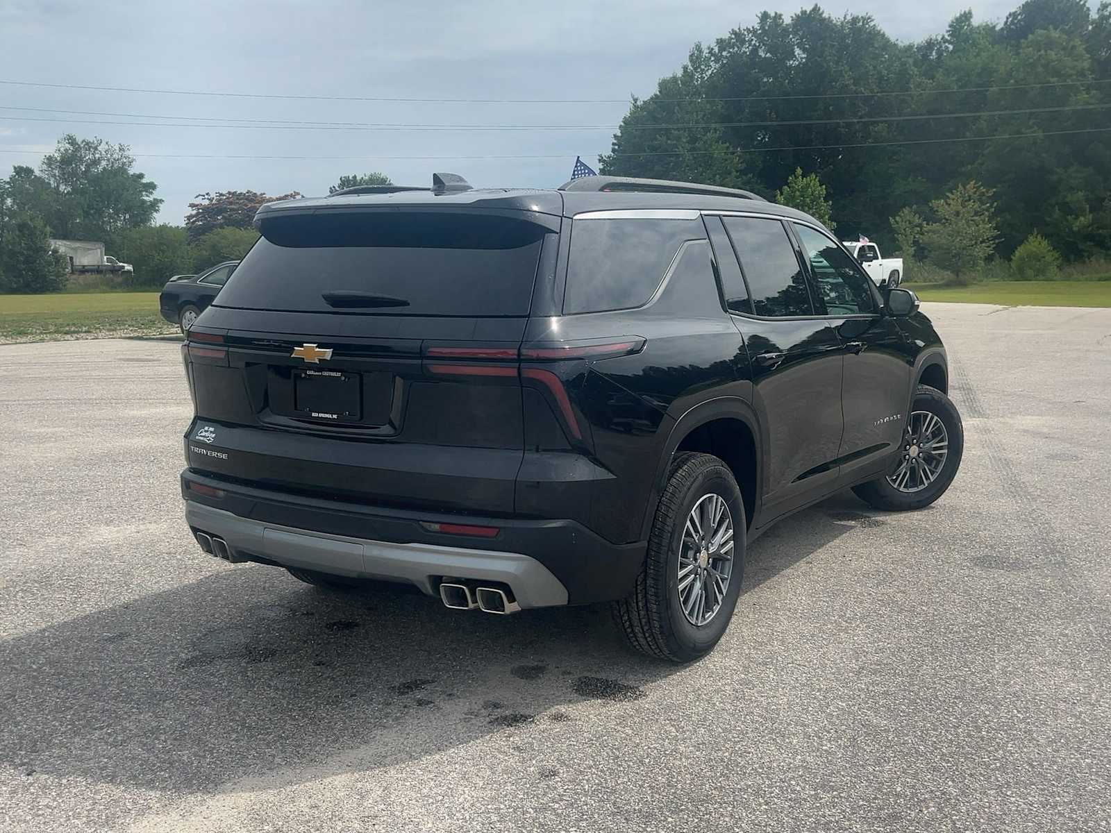 2026 Chevrolet Traverse LT - Photo 6