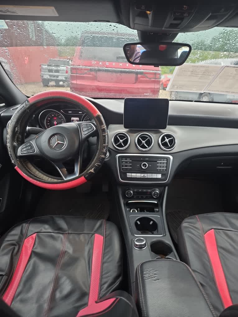 2018 Mercedes Benz CLA 250 photo 3