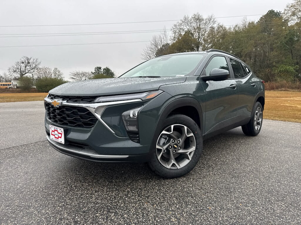 New 2026 Chevrolet Trax LT SUV