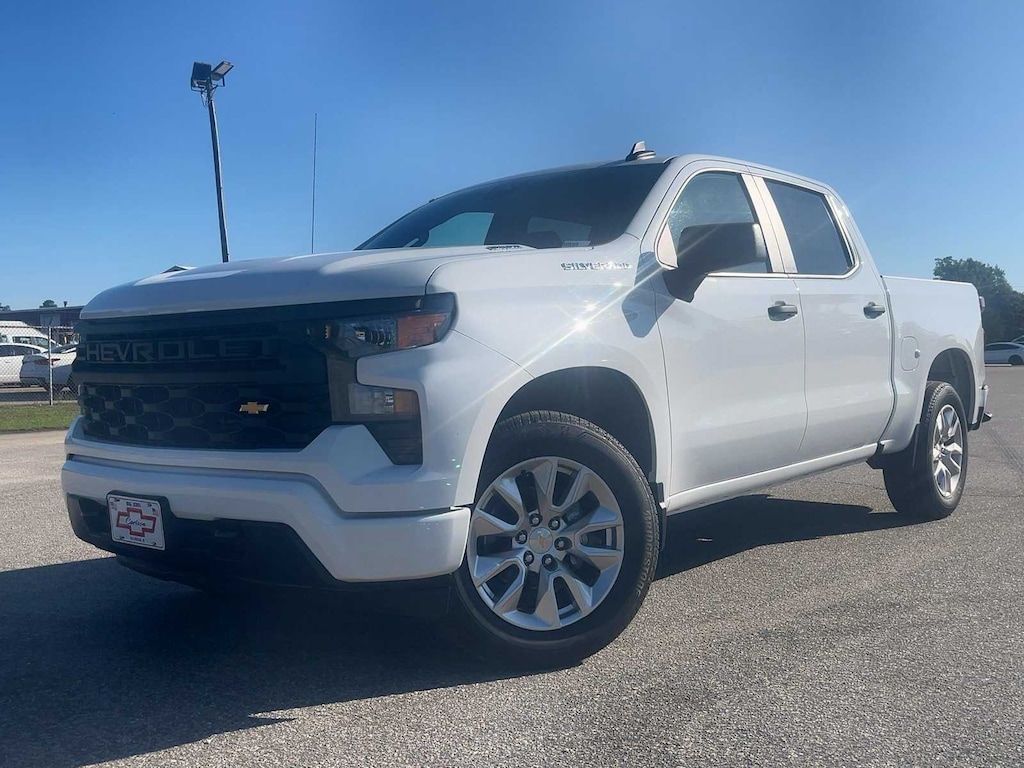 New 2026 Chevrolet Silverado 1500 Custom Truck