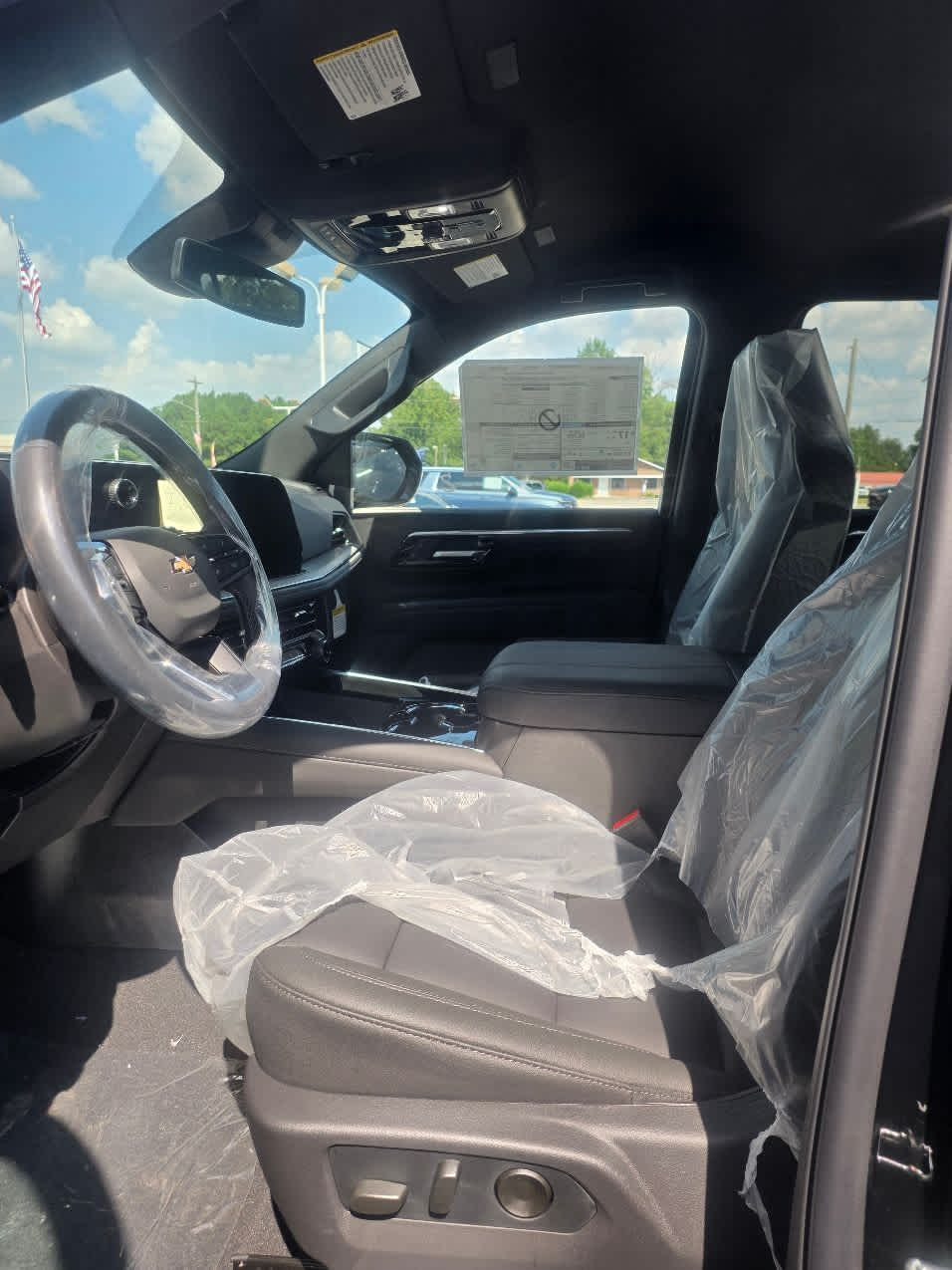 New 2026 Chevrolet Suburban LT SUV