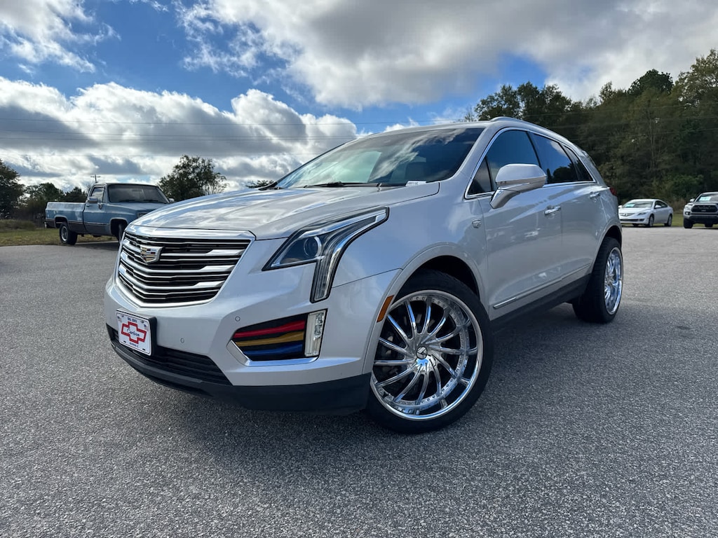 Used 2018 CADILLAC XT5 Luxury AWD SUV