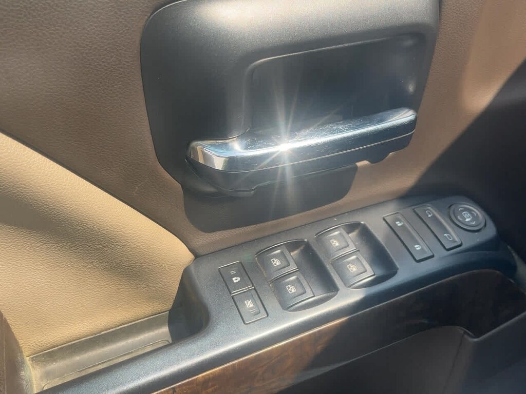 Used 2018 Chevrolet Silverado 1500 LT Truck