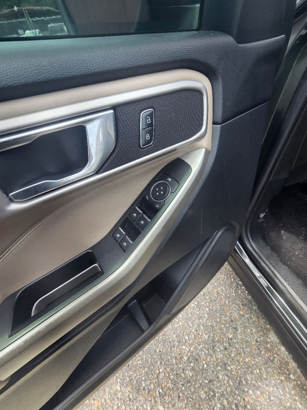 Used 2021 Ford Explorer XLT SUV