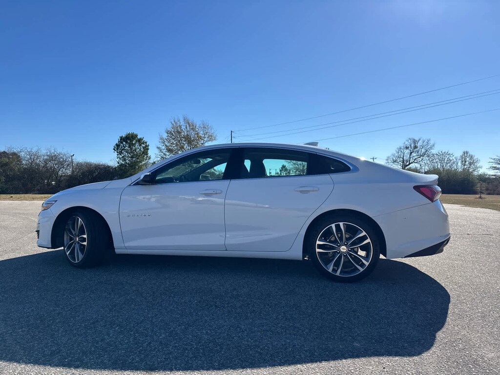 Used 2022 Chevrolet Malibu LT Sedan