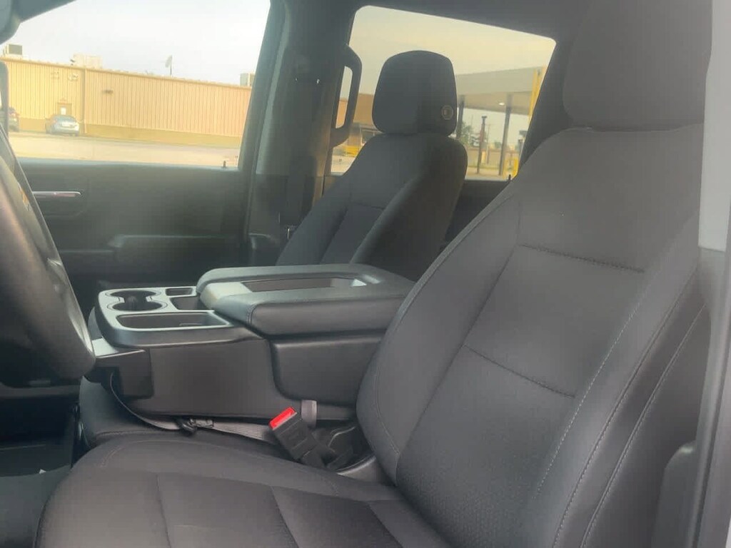 Used 2025 Chevrolet Silverado 2500 HD Custom Truck Crew Cab