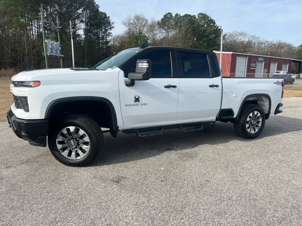 Used 2024 Chevrolet Silverado 2500 HD Custom Truck Crew Cab