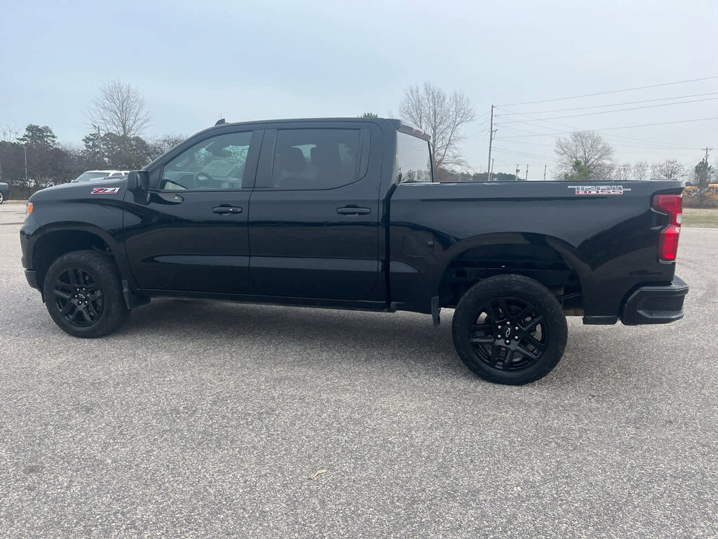 Used 2024 Chevrolet Silverado 1500 LT Trail Boss Truck Crew Cab