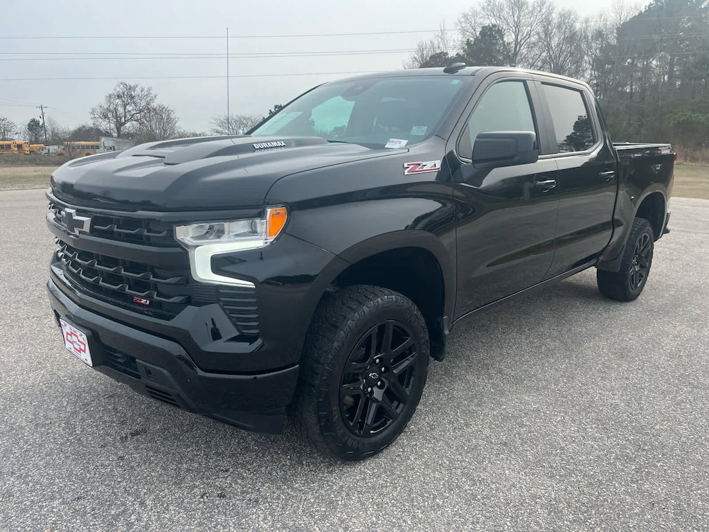 Used 2024 Chevrolet Silverado 1500 LT Trail Boss Truck Crew Cab