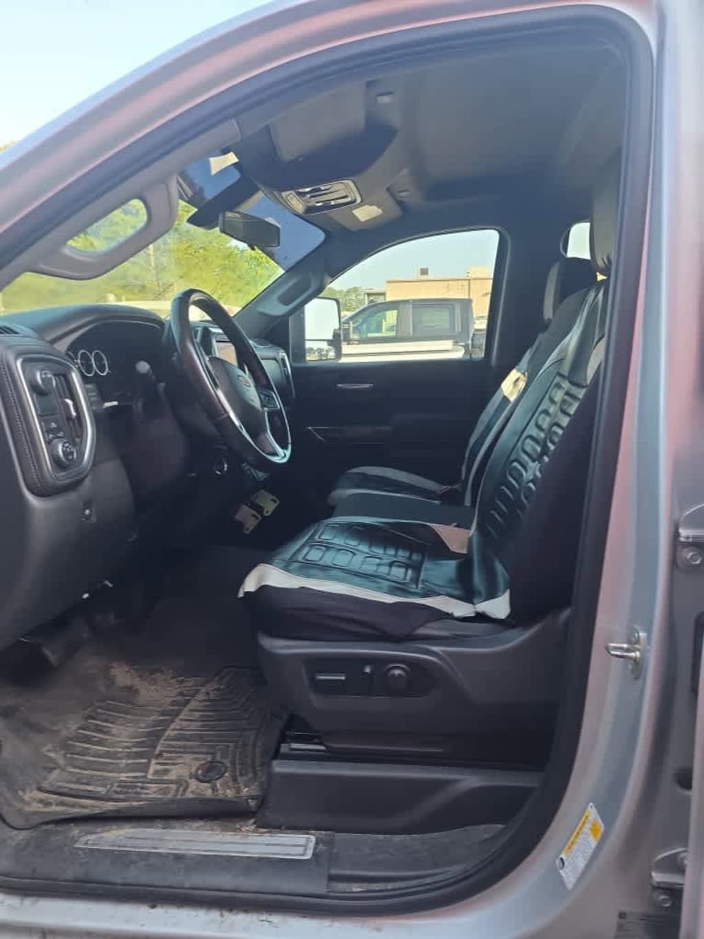 Used 2020 Chevrolet Silverado 1500 LT Truck Crew Cab