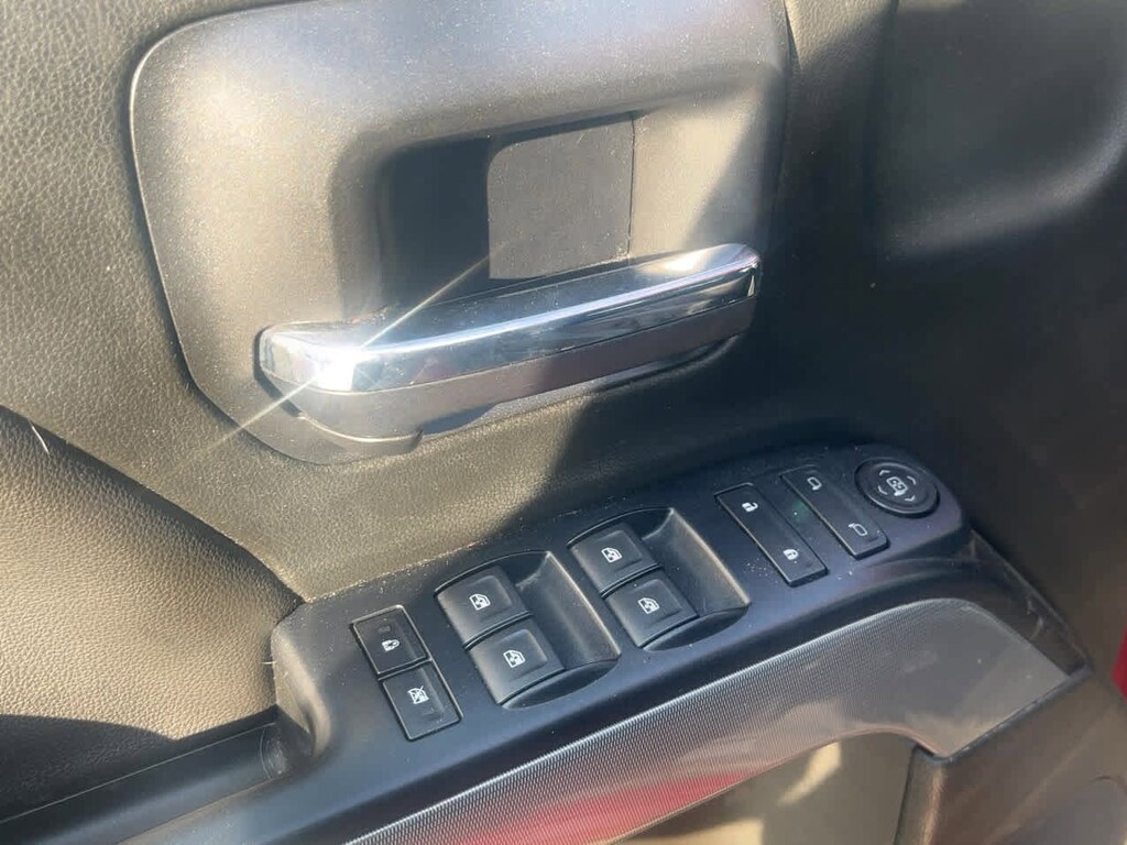 Used 2018 Chevrolet Silverado 1500 LT w/2LT Truck Crew Cab