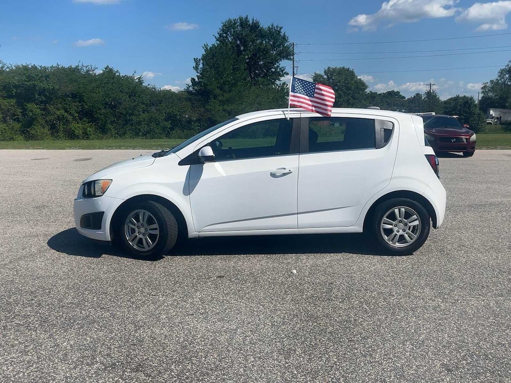 Used 2016 Chevrolet Sonic LT Manual Hatchback