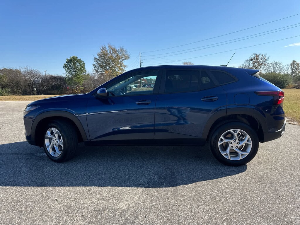 Used 2024 Chevrolet Trax LS SUV