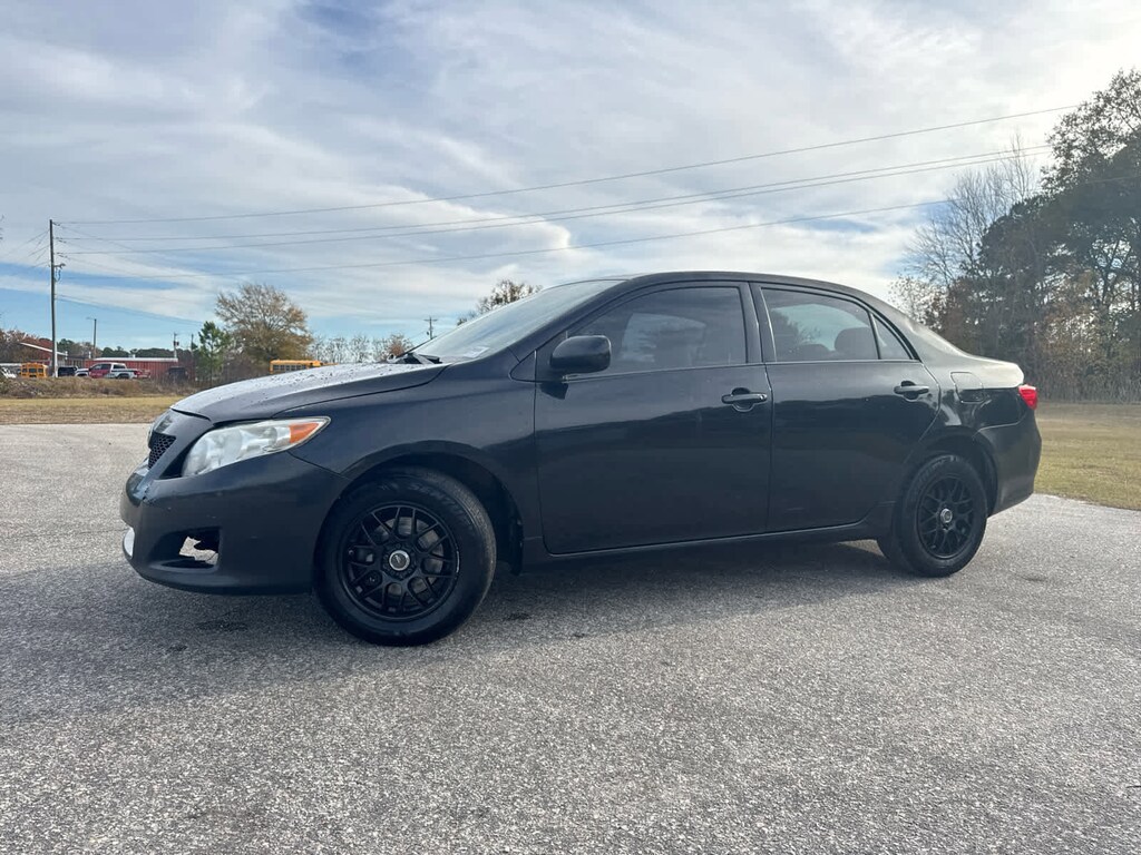 Used 2009 Toyota Corolla LE Sedan