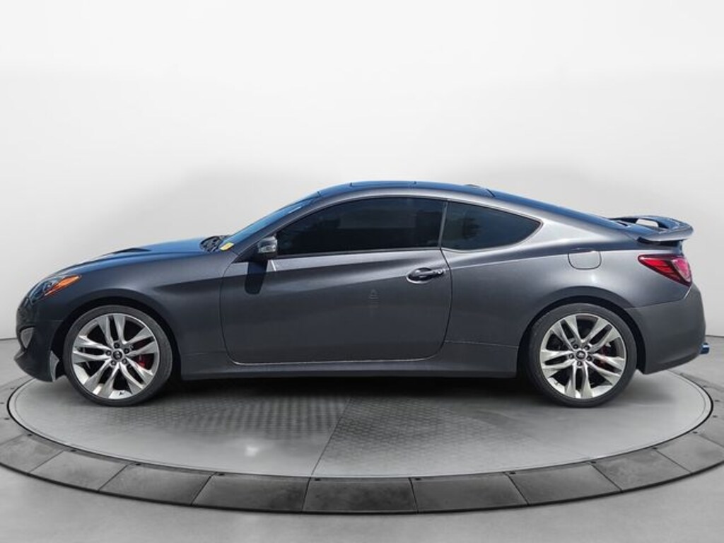 Used 2016 Hyundai Genesis Coupe 3.8 Ultimate w/Tan Seats Coupe