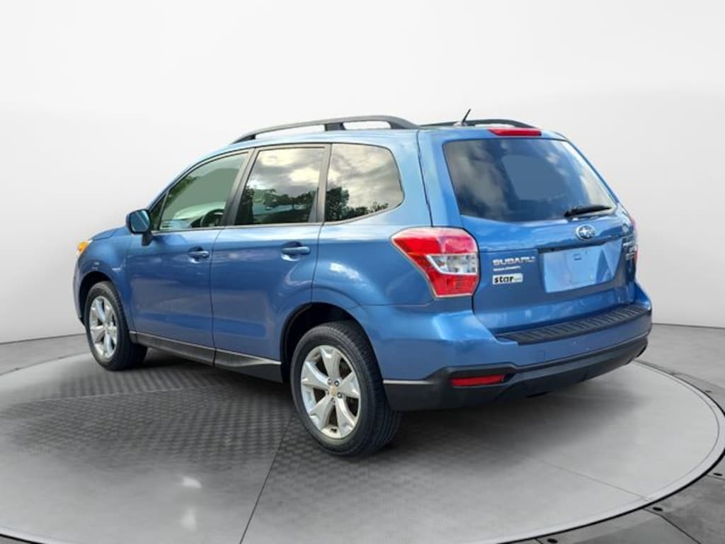Used 2015 Subaru Forester 2.5i Premium (CVT) SUV