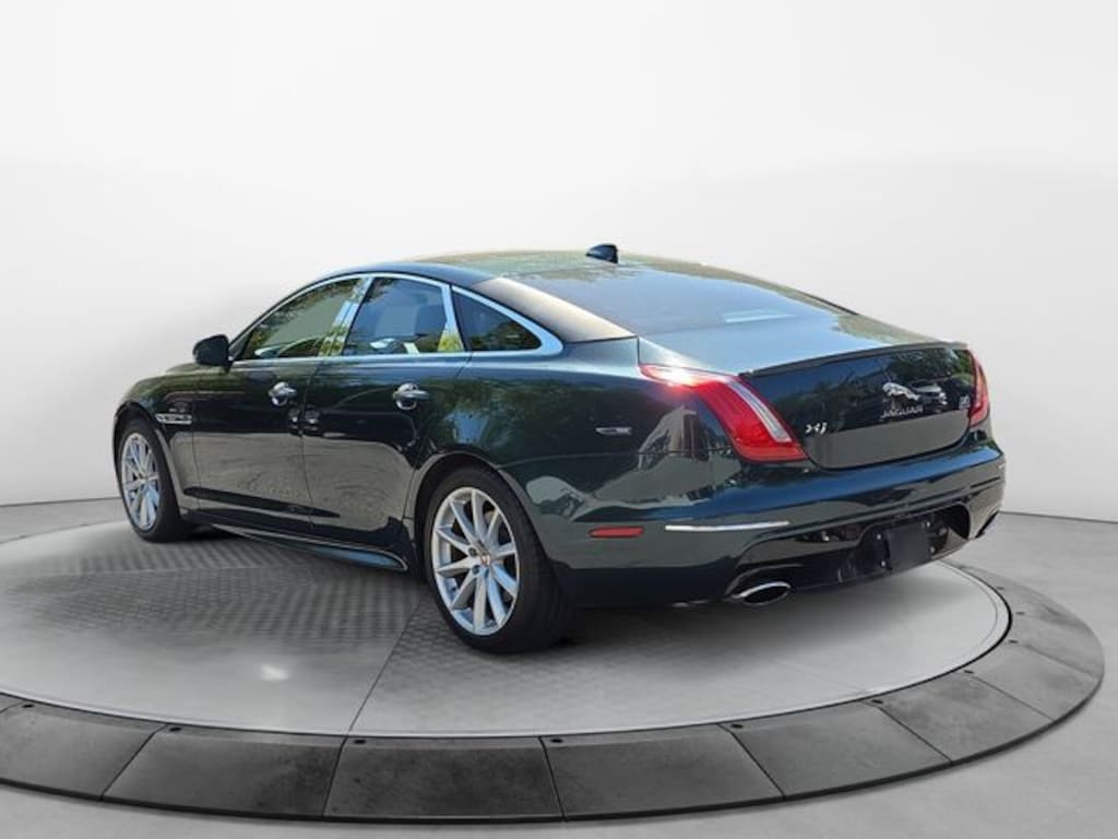 Used 2017 Jaguar XJ XJ R-Sport Sedan