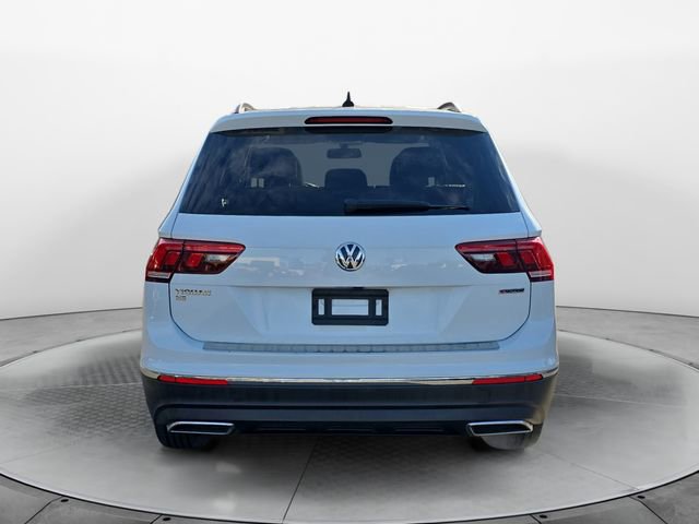 2021 Volkswagen Tiguan SEL photo 3