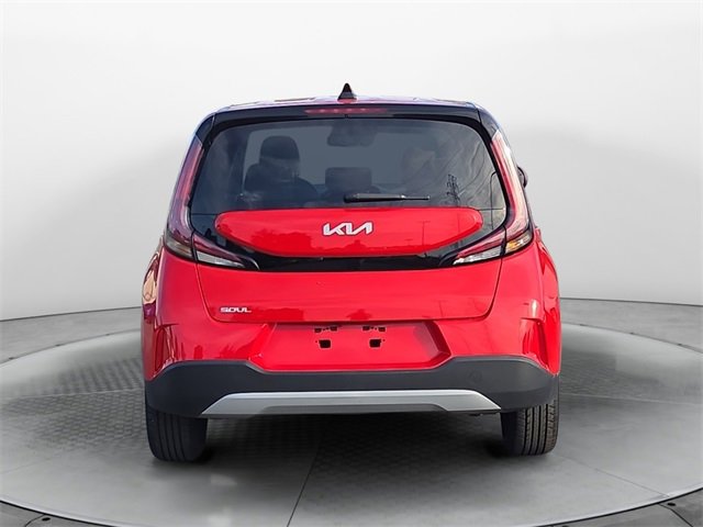 2024 Kia Soul LX photo 4