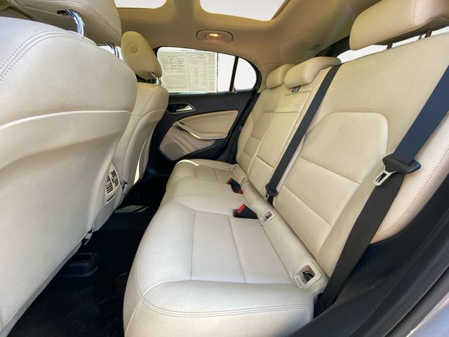 2018 Mercedes-Benz GLA-Class GLA250 - Photo 13