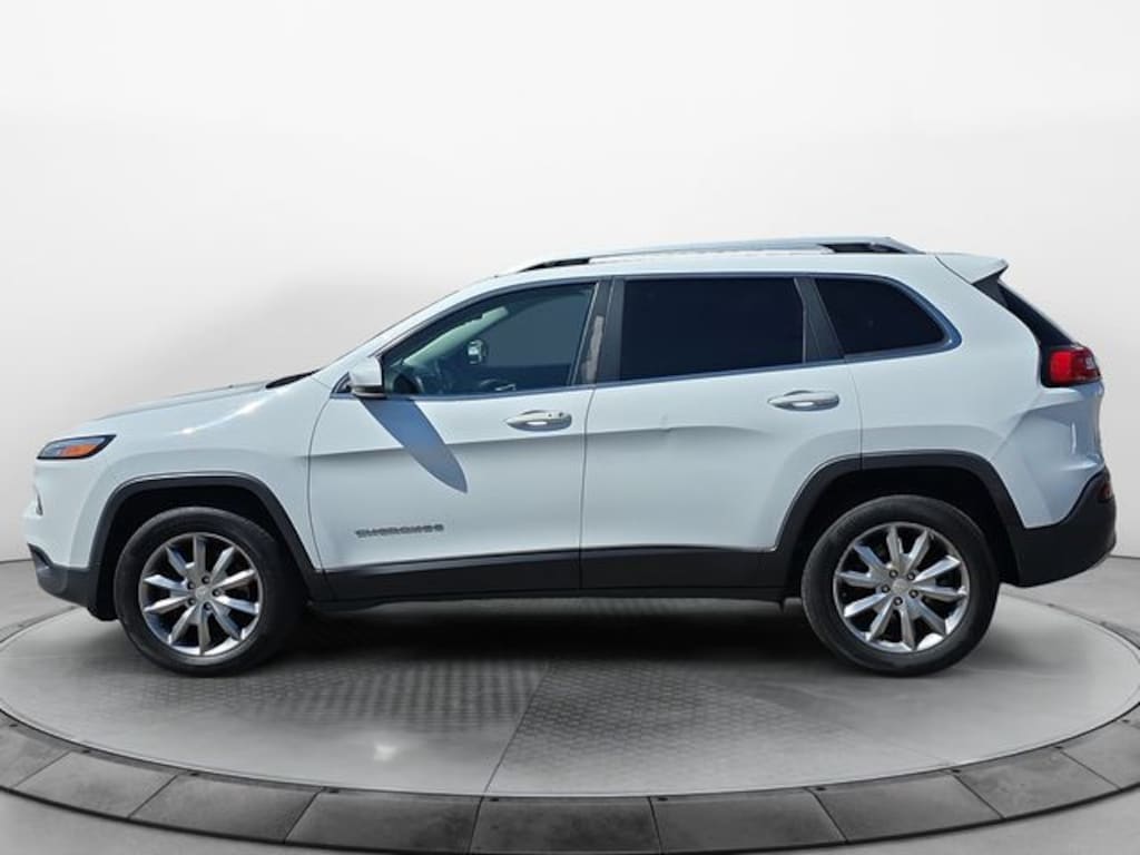 Used 2018 Jeep Cherokee Limited 4x4 SUV
