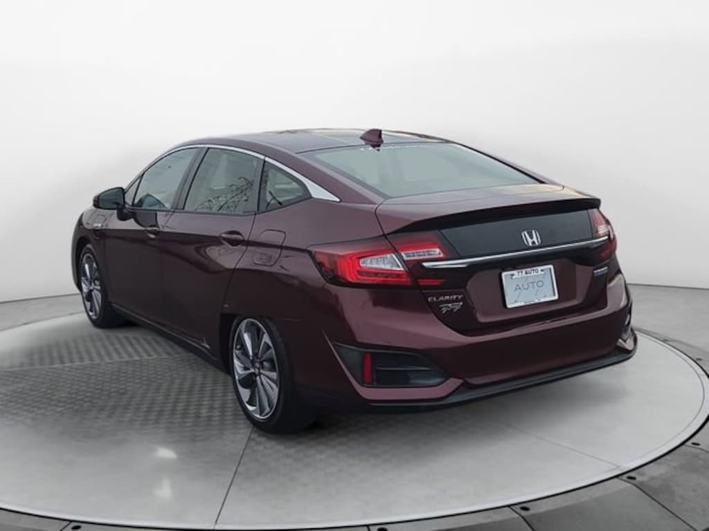 Used 2018 Honda Clarity Plug-In Hybrid Sedan