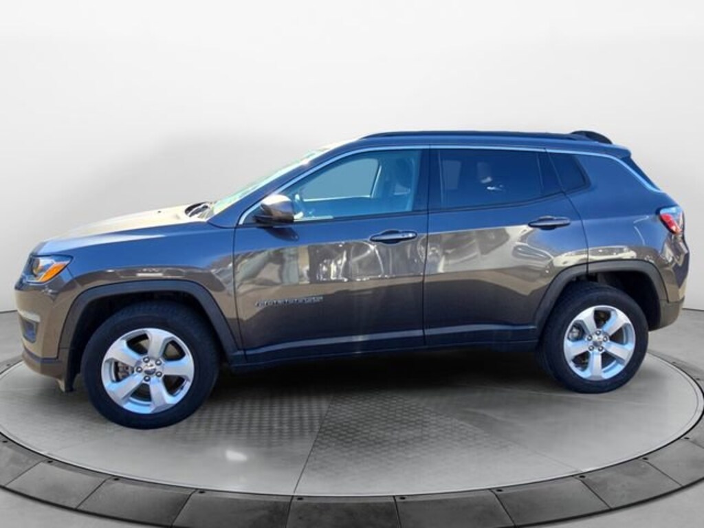 Used 2018 Jeep Compass Latitude SUV