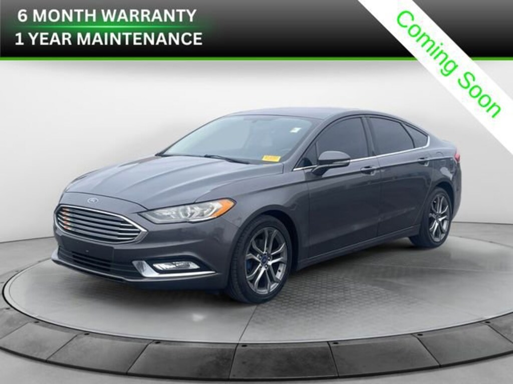 Used 2017 Ford Fusion SE Sedan