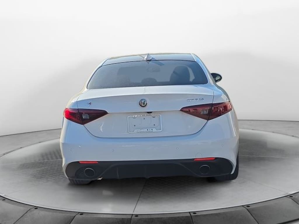 Used 2017 Alfa Romeo Giulia Sedan