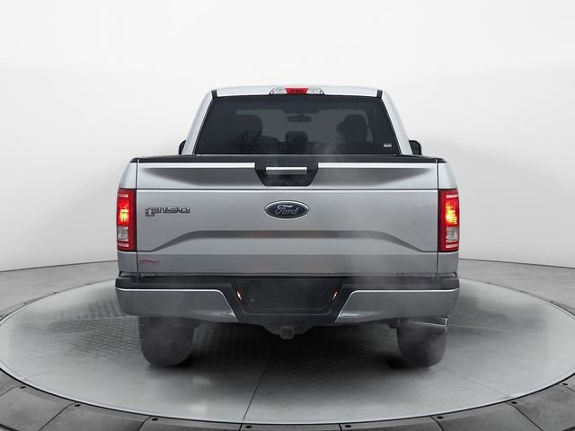 2017 Ford F-150 XLT photo 4