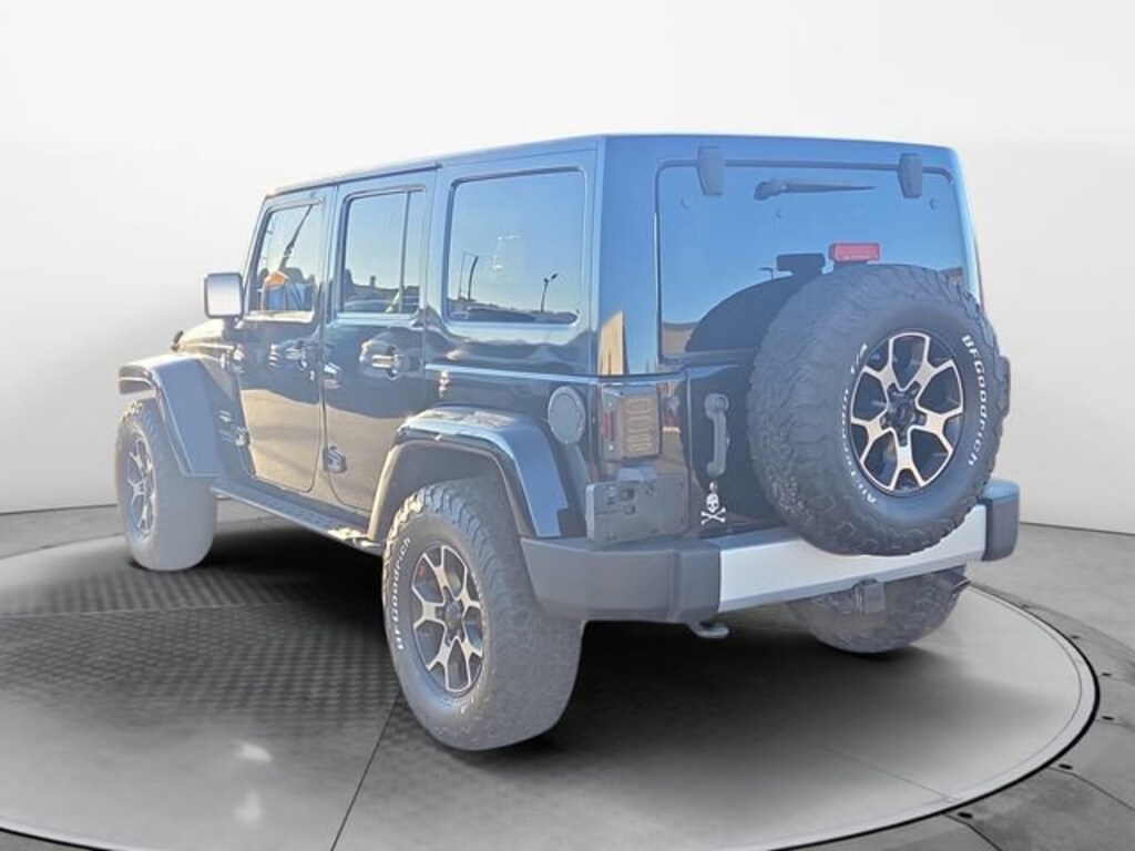 Used 2015 Jeep Wrangler Unlimited Unlimited Sahara SUV
