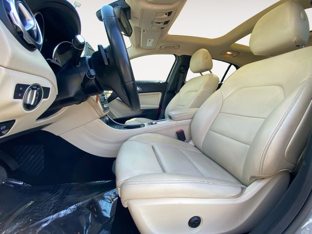 2018 Mercedes-Benz GLA-Class GLA250 - Photo 9