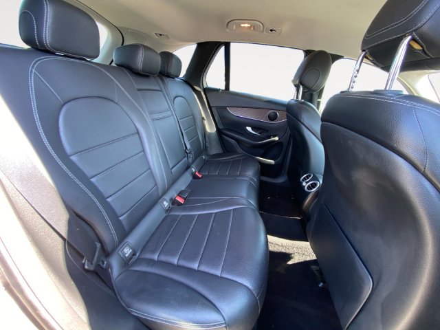 2021 Mercedes-Benz GLC GLC300 - Photo 14