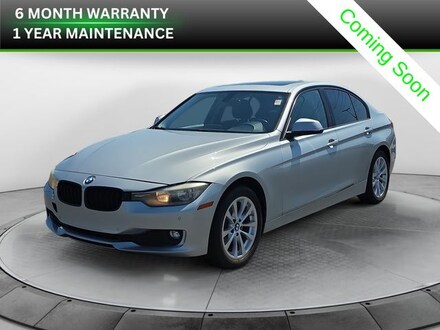 2017 BMW 320i 320i Sedan