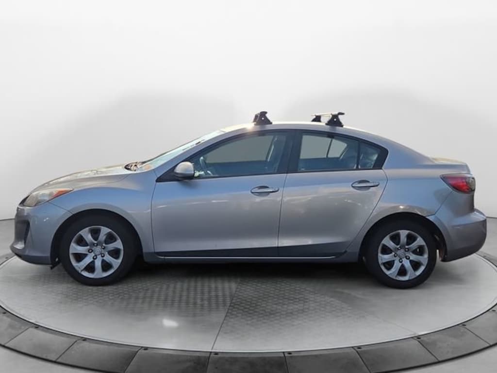 Used 2013 Mazda Mazda3 i SV Sedan