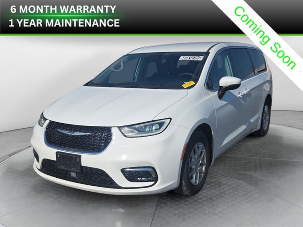 Used 2023 Chrysler Pacifica Touring L Van Passenger Van