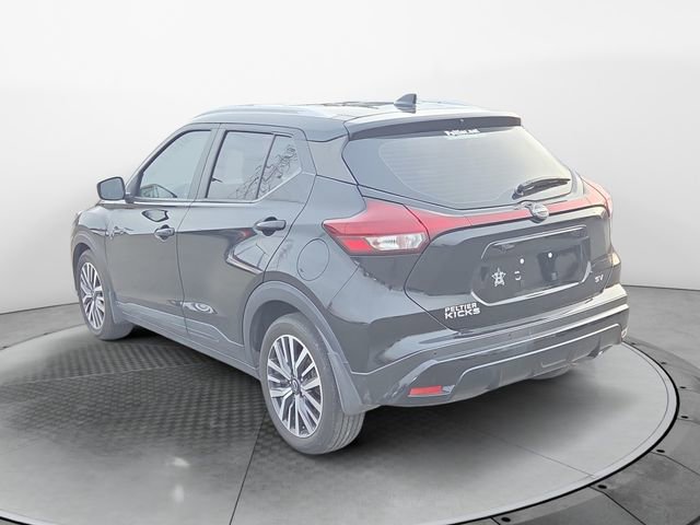 2023 Nissan Kicks SV photo 2